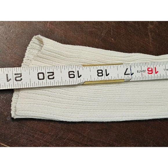 Love J Pull over Knot Front top size Small light weight Knit White - Picture 10 of 10